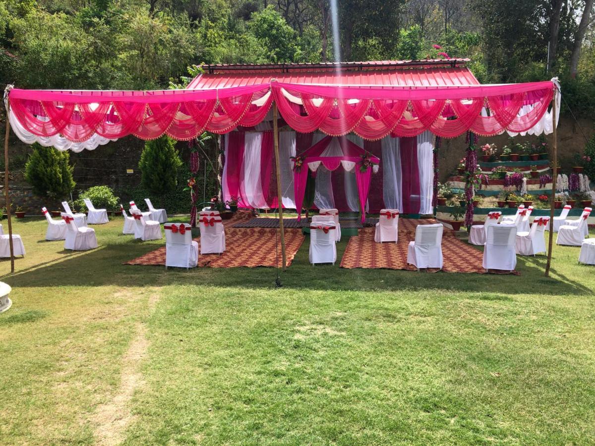 Nakshatra Resort Kunihar Ngoại thất bức ảnh
