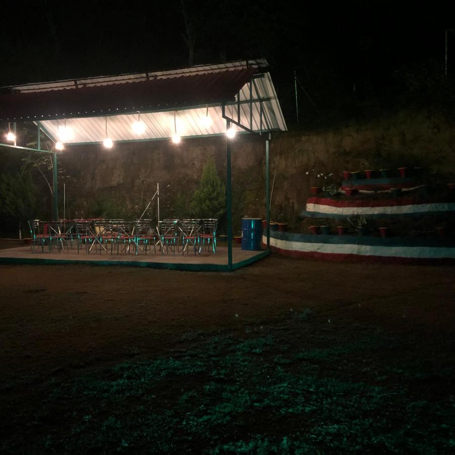 Nakshatra Resort Kunihar Ngoại thất bức ảnh