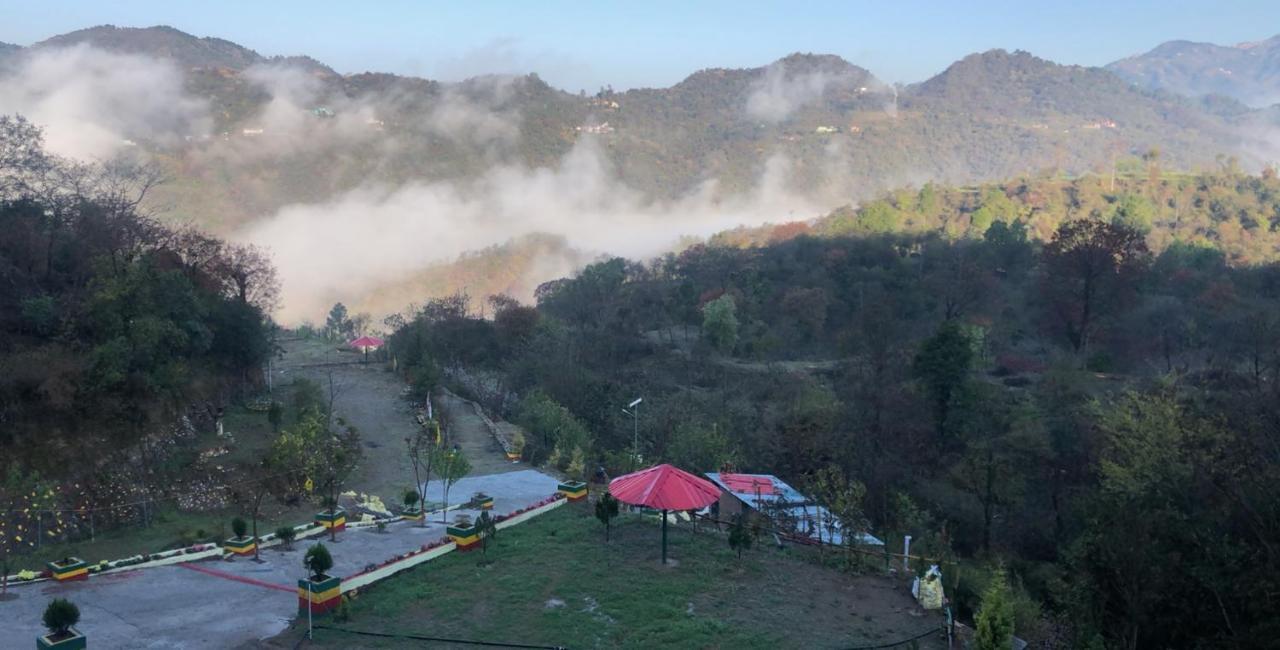 Nakshatra Resort Kunihar Ngoại thất bức ảnh