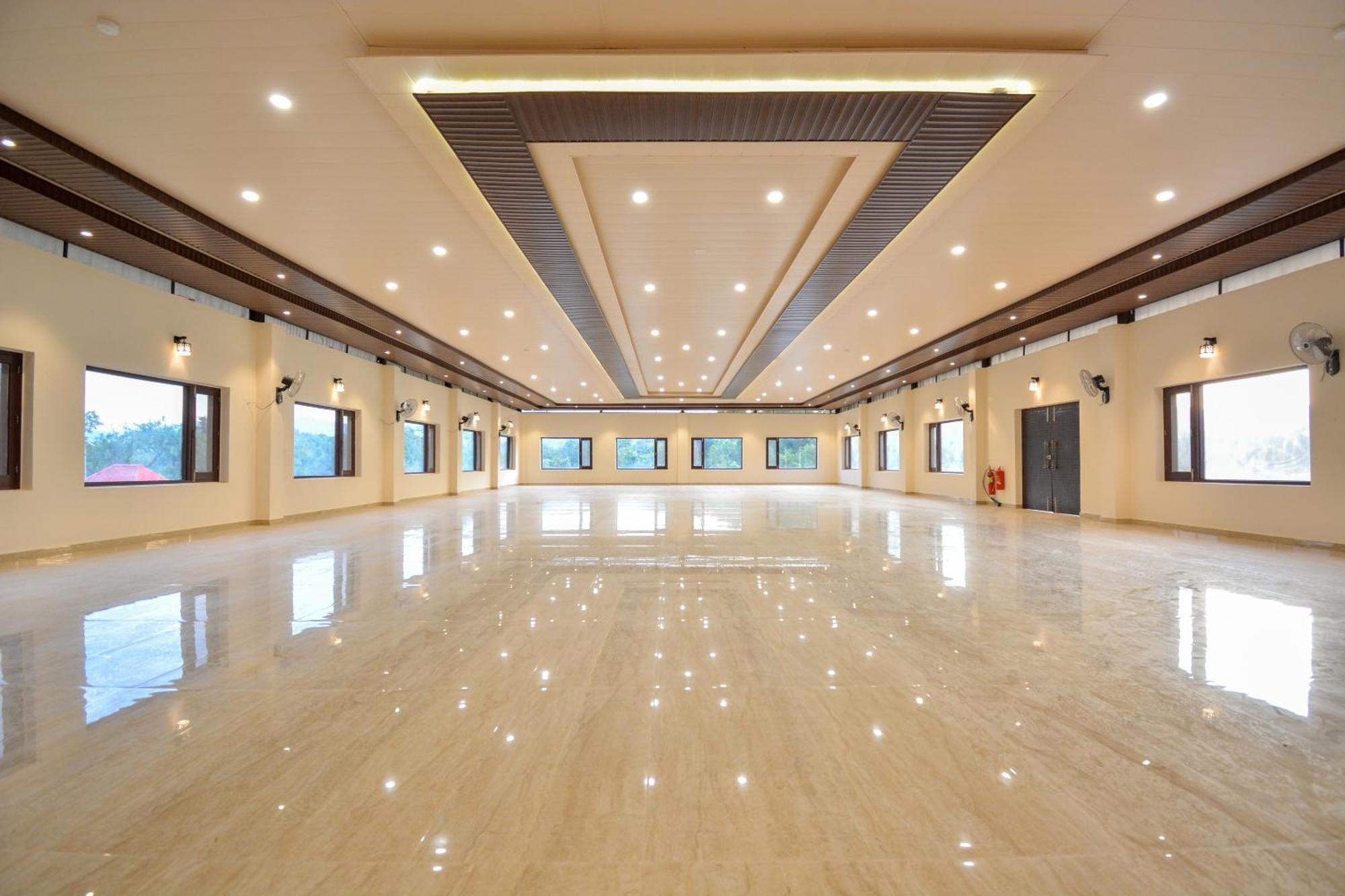 Nakshatra Resort Kunihar Ngoại thất bức ảnh
